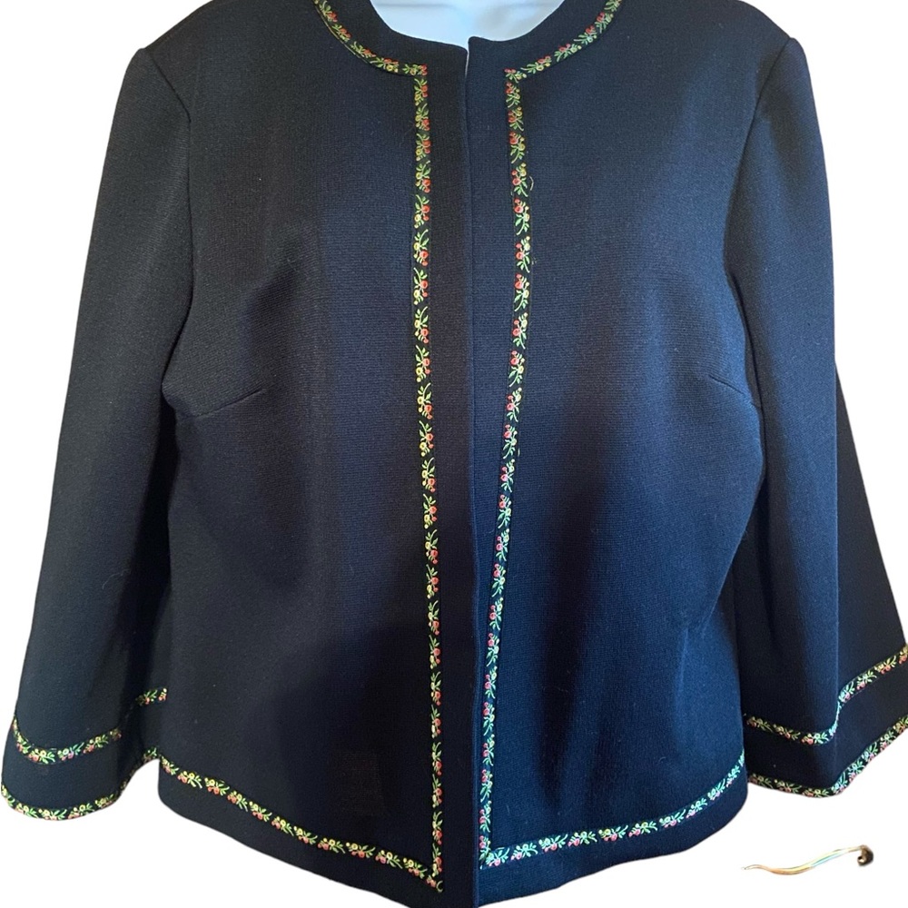 Bleecker Street‎ women’s black floral trim jacket.